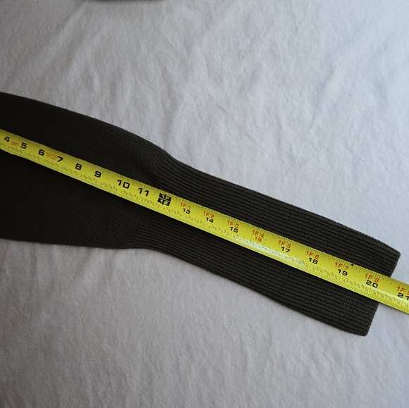 Aritzia Wilfred Cyprie Dress - Mockneck Wool Sweater Dress Forest Green - Picture 9 of 12